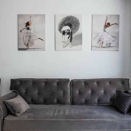 Goka Like It Arkadia Apartment